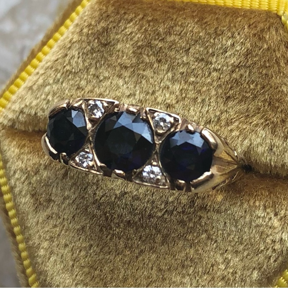 Sapphire Diamond Three Gem Vintage Band Ring